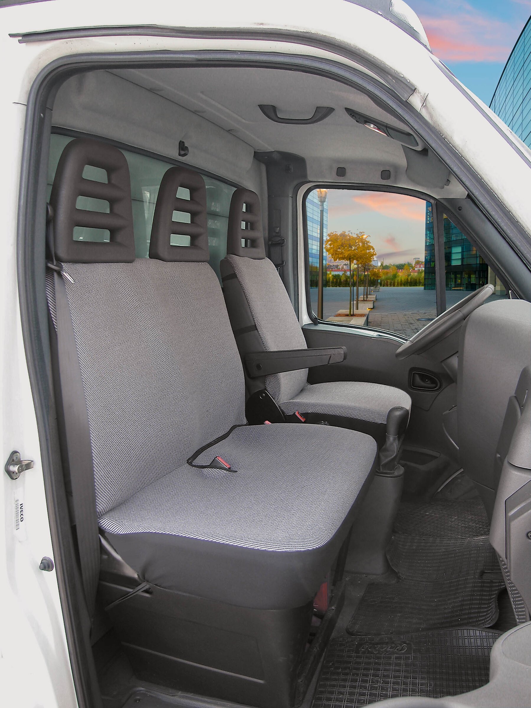 img_prd_10479_como_grau__sall__aec__v2 Transporter Car Seat covers Universal Como single seat and double bench in front grey
