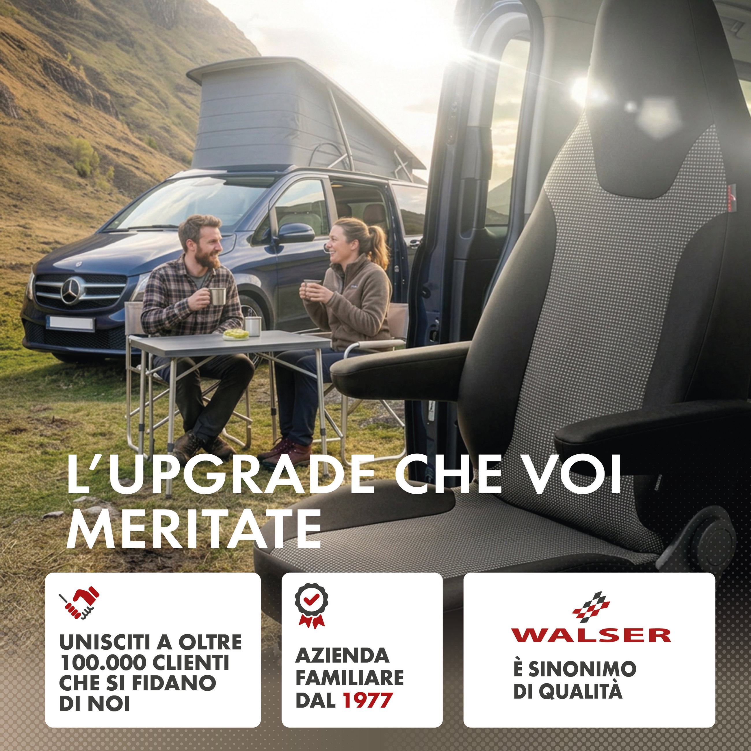 Campingwagen, Outdoor-Kamping, faltbarer Tisch, Campingsessel, Vanen-Innenraum, Camping-Van, Außenaufnahme, Klappentisch, Klappstühle, Camping-Setup