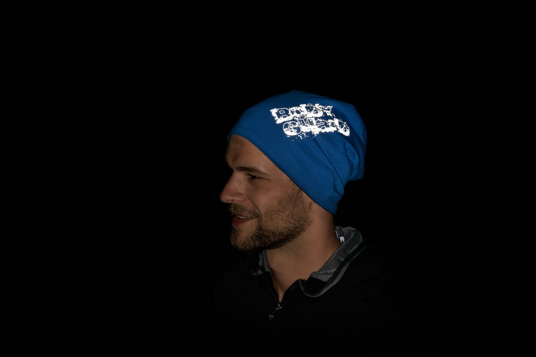 reversible beanie, cap, sports cap reflective blue-silver