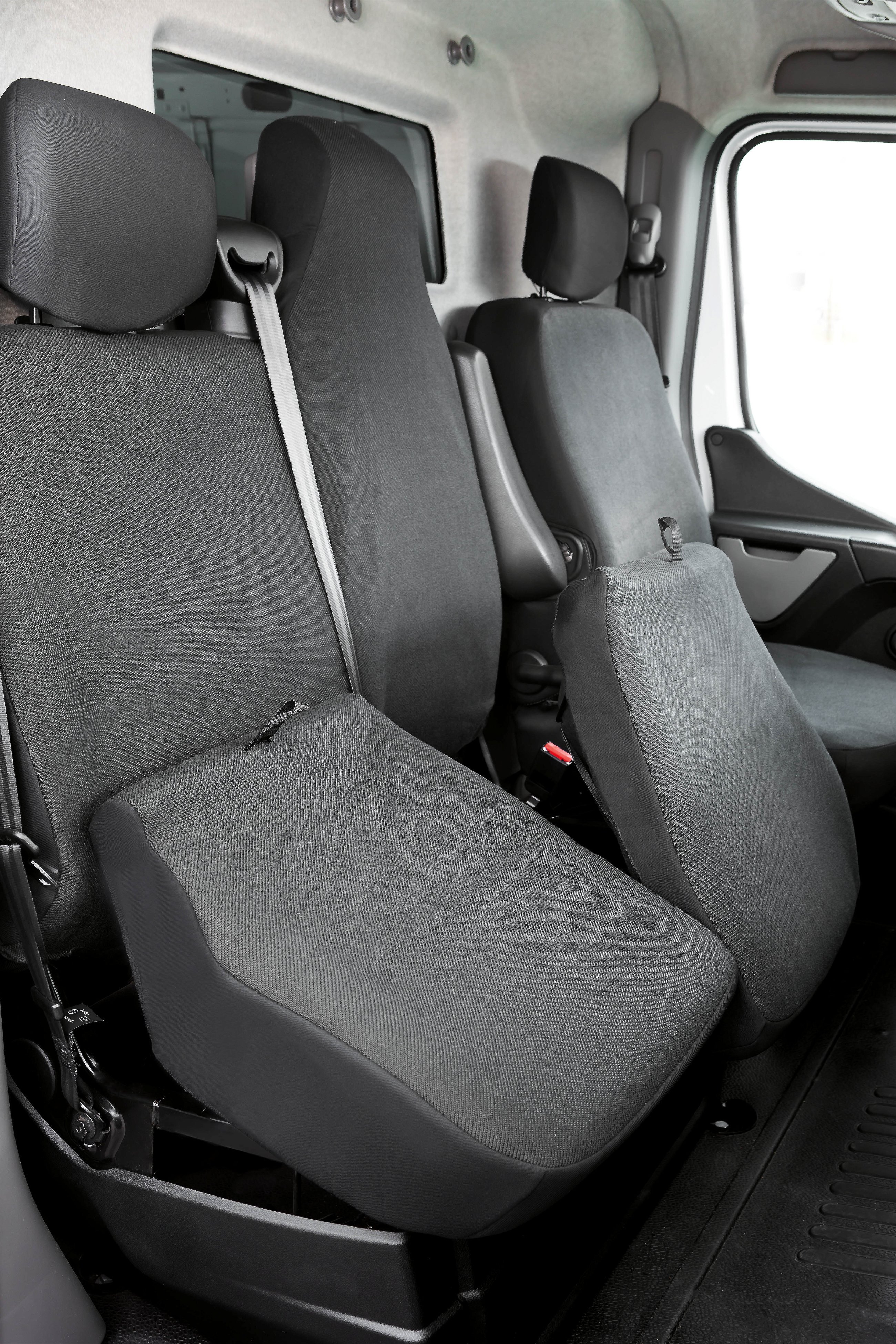 Autostoelhoes Transporter Fit van stof antraciet geschikt voor Opel Movano, Renault Master, Nissan NV400, Einzelbank & 2 afzonderlijke stoelhoezen voor